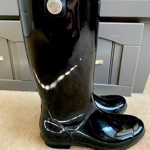 UGG Rainboots
